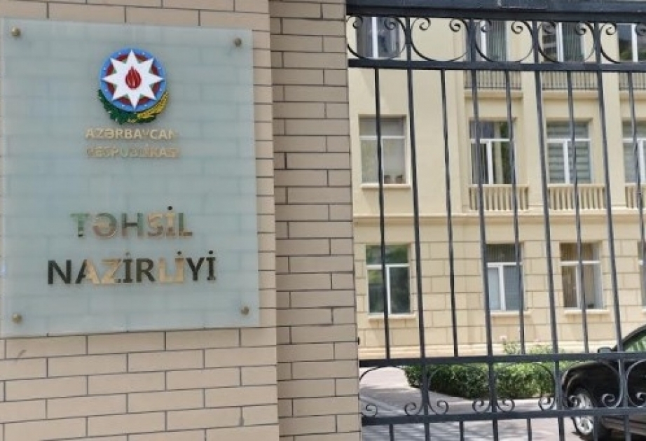 Distant təhsilin təşkili ilə bağlı məktəb rəhbərləri və müəllimlər kurslara cəlb olunacaqlar