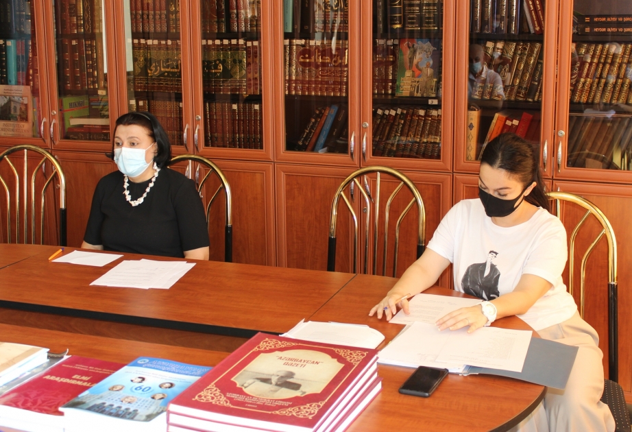 Şərqşünaslıq İnstitutunun Elmi şurasında çapa təqdim edilən kitablar müzakirə olunub