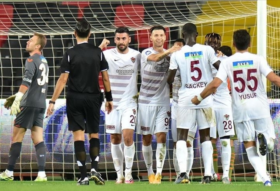 Defending champs Basaksehir start new season with loss