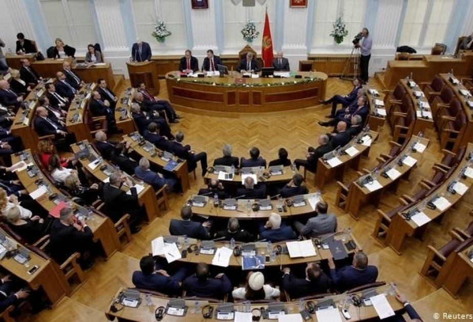 Monteneqro parlamentində yeni siyasi palitra formalaşır