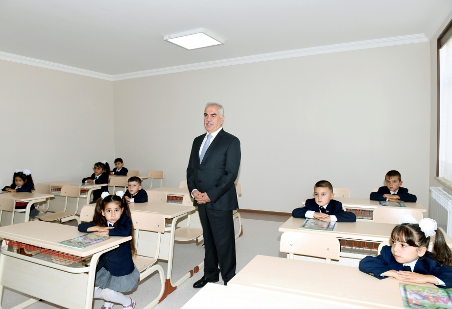 Naxçıvanda Bilik Günü yeni məktəb binasının açılışı ilə qeyd olunub