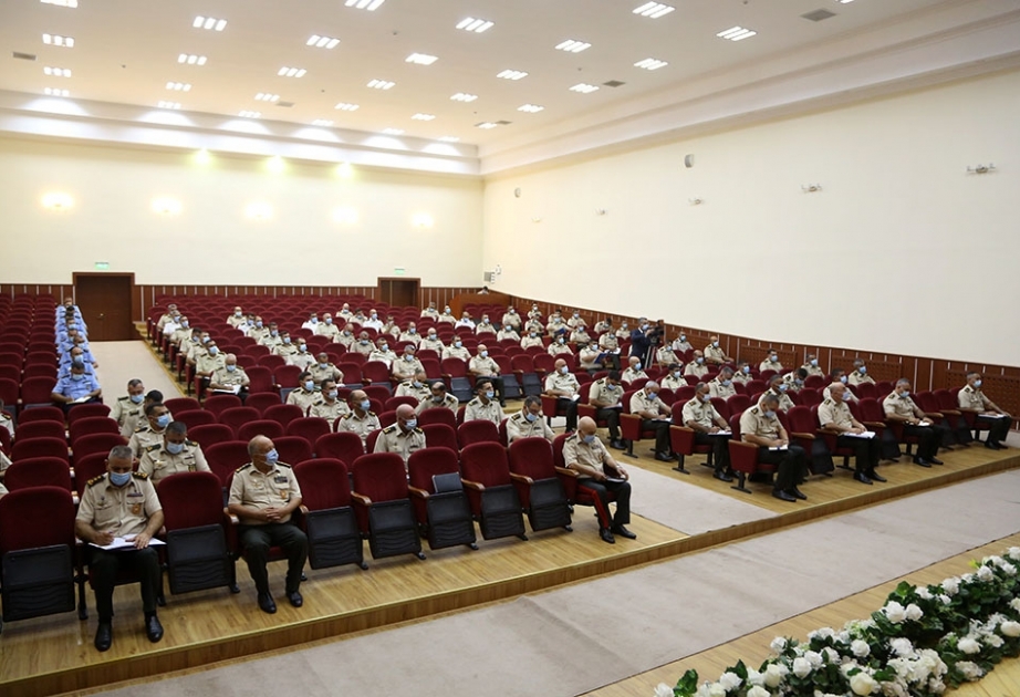Müdafiə naziri: Azərbaycan Ordusu torpaqlarımızın azad edilməsi naminə müqəddəs vəzifəni yerinə yetirməyə hazırdır