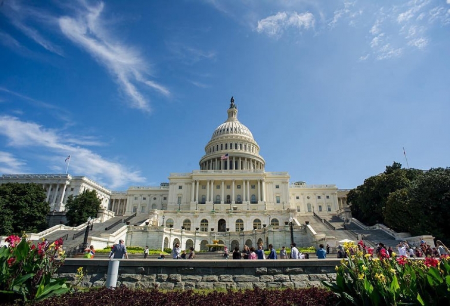 Конгресс США представил еще один план финансовой помощи в связи с последствиями COVID-19