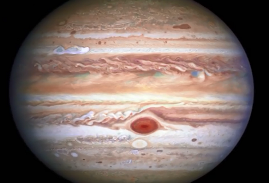 “Hubble” teleskopu Yupiterdə fırtına görüb