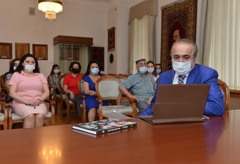 Milli Azərbaycan Ədəbiyyatı Muzeyinin 80 illiyi ilə bağlı görülən işlər müzakirə olunub