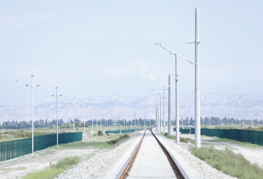 Los Ferrocarriles de Azerbaiyán pondrán en funcionamiento el ferrocarril Laki-Gabalá