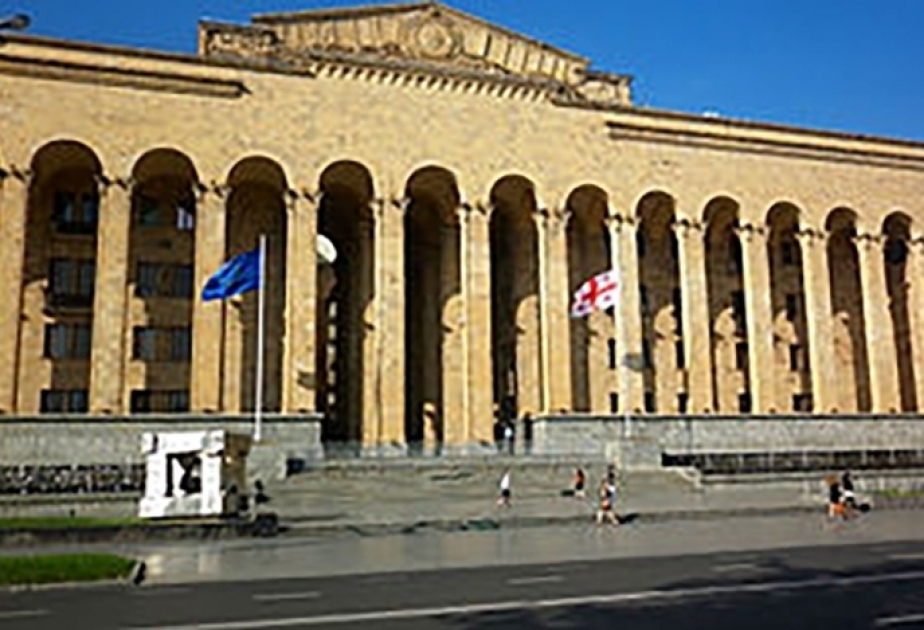 نائب المجلس الوطني ارميني الأصل يهدد الحكومة والدولة في جورجيا