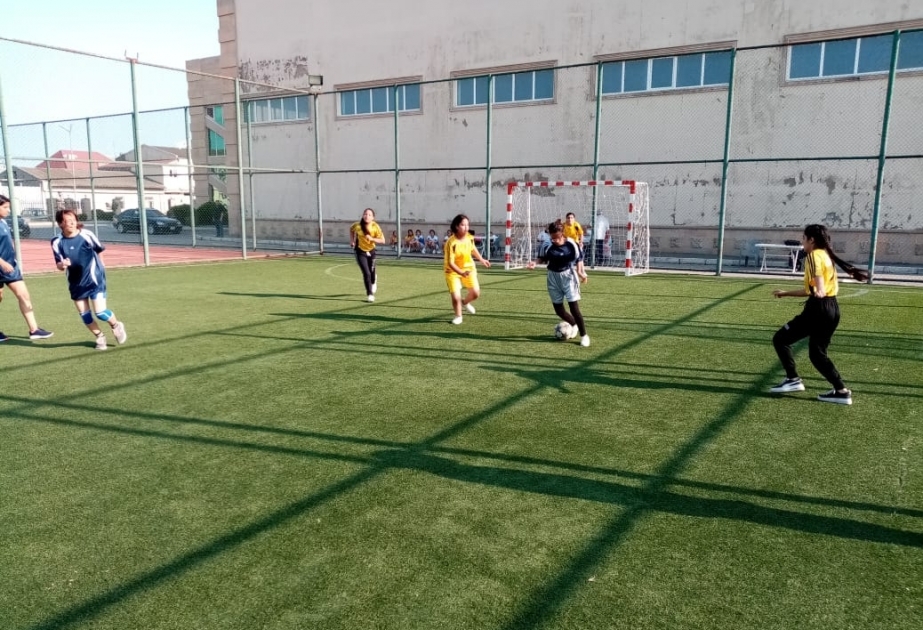Qızlar arasında Yunis Kennedi Şrayver Gününə həsr olunmuş futbol turniri keçirilib