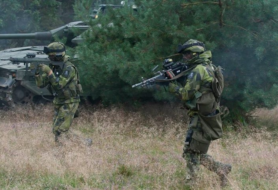 Шведское правительство решило увеличить оборонные расходы и создать новые пехотные и артиллерийские полки