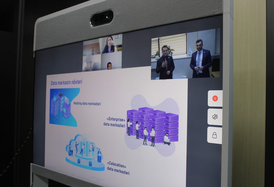“AzInTelecom” media nümayəndələrinə bulud texnologiyaları haqqında təlim keçib