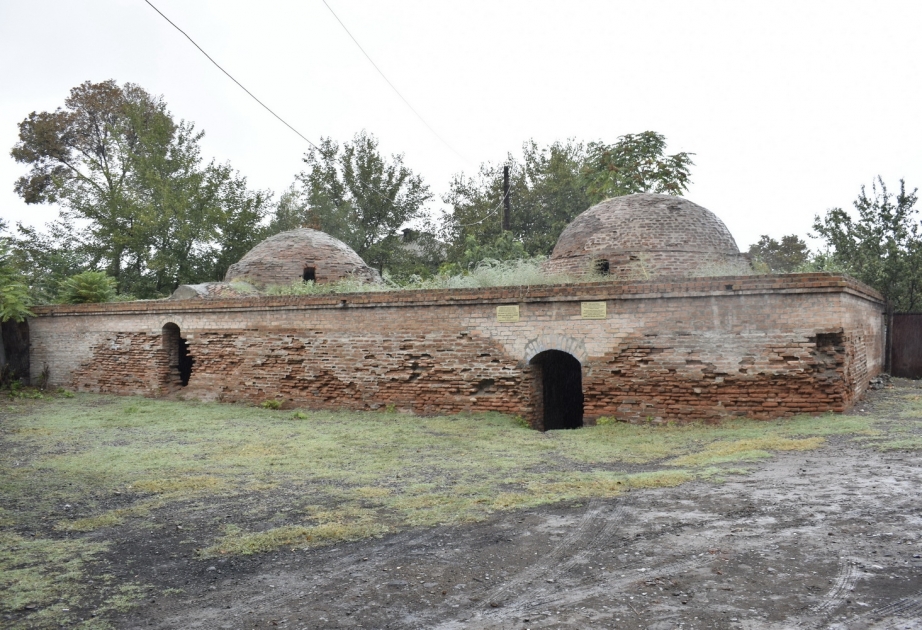 Şirvanlı hamamı yerli və xarici turistlərin ən çox ziyarət etdiyi tarixi abidələrdəndir FOTO VİDEO