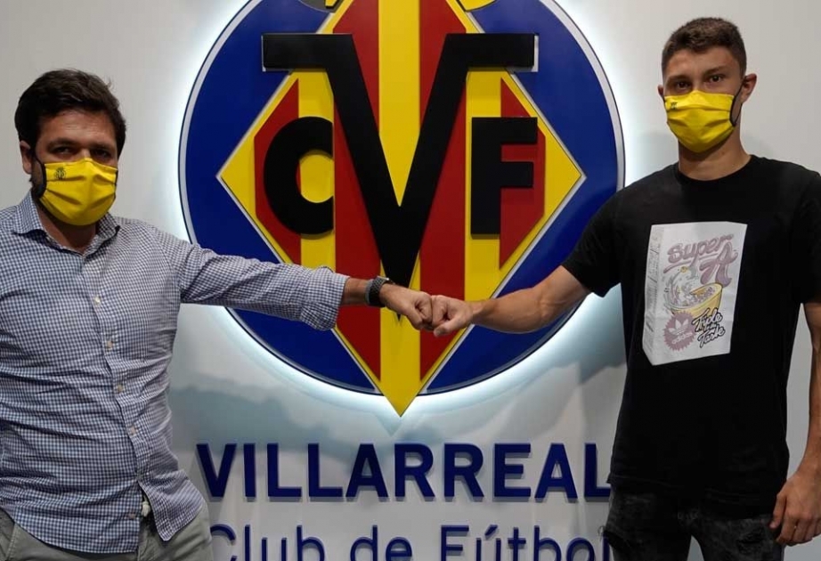 “Vilyarreal” komandası “Barselona”nın hücumçusunu transfer edib