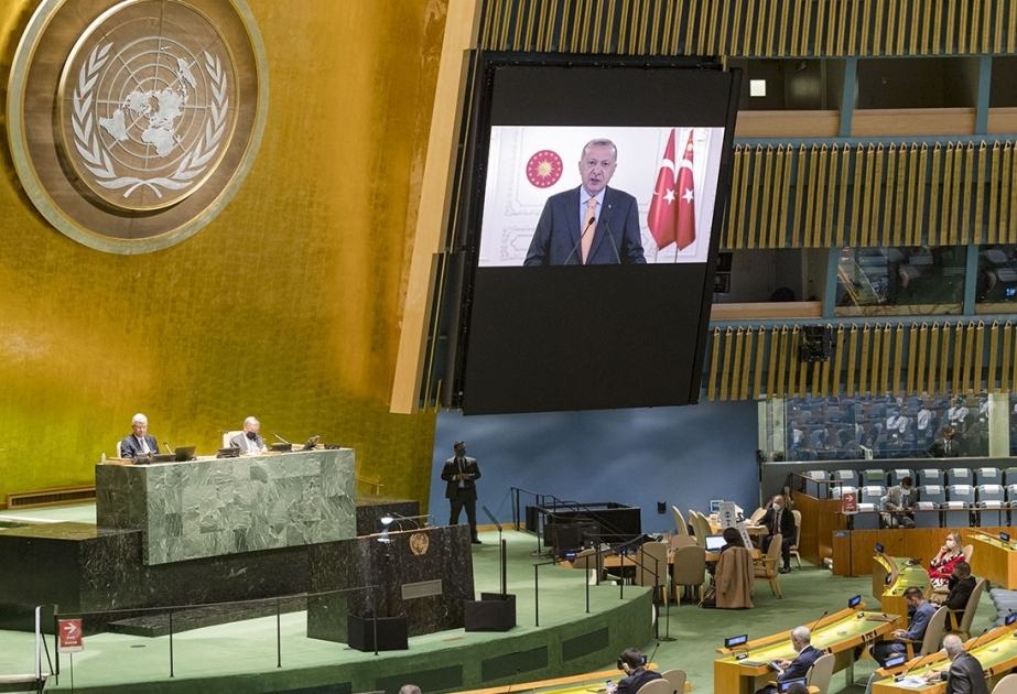Prezident Ərdoğan: Bəşəriyyətin taleyi bir neçə ölkənin ümidinə qala bilməz