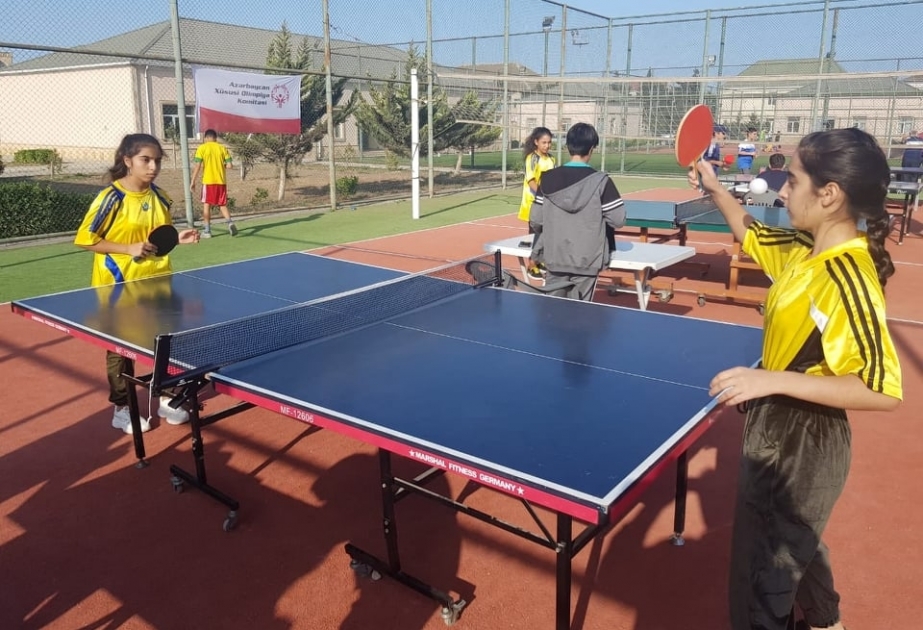 Xüsusi olimpiyaçılar arasında stolüstü tennis yarışlarının qalibləri müəyyənləşib