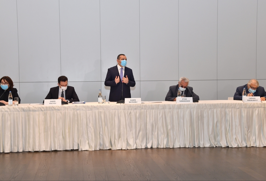 İlkin olaraq əhalinin 20 faizinə peyvəndin vurulması epidemioloji vəziyyətə effektiv nəzarət etmək üçün kifayət edər