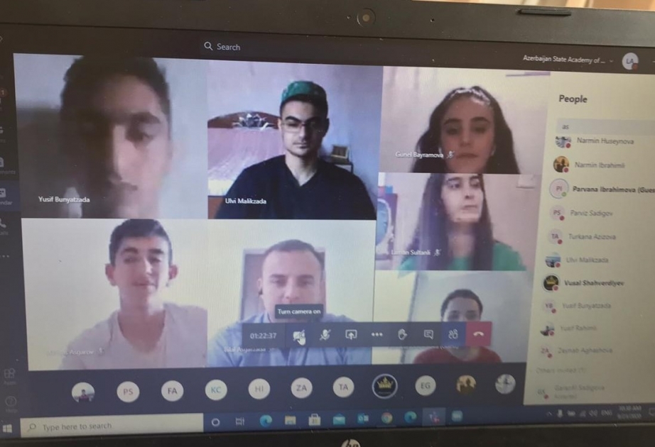 İdman Akademiyasının SABAH qrupu tələbələri onlayn təqdimat ediblər