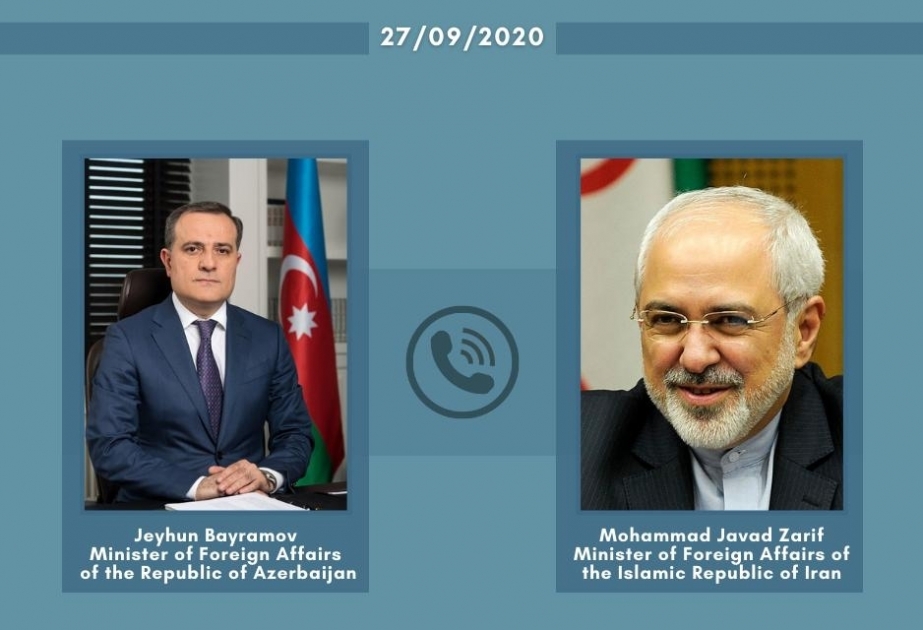 Cancilleres de Azerbaiyán e Irán mantienen una conversación telefónica