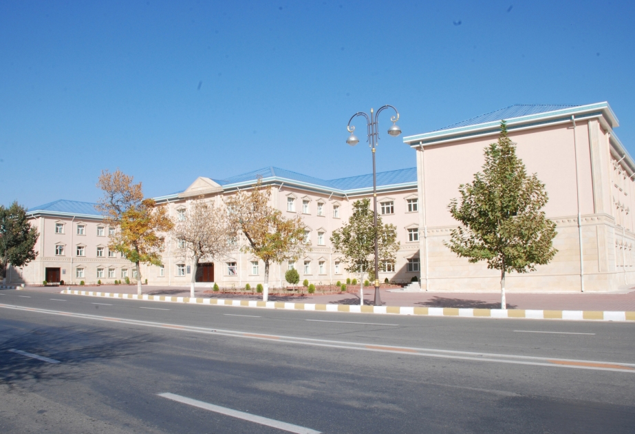 Rəyasət Heyətinin iclasında bir sıra mühüm məsələlər müzakirə olunub