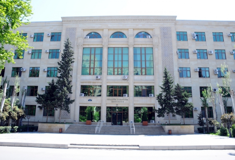 Geoloq alimlərimiz Azərbaycan Silahlı Qüvvələrinə dəstək nümayiş etdiriblər