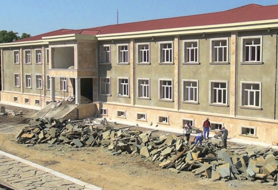 Nüsnüs kəndində kompleks quruculuq işləri aparılır