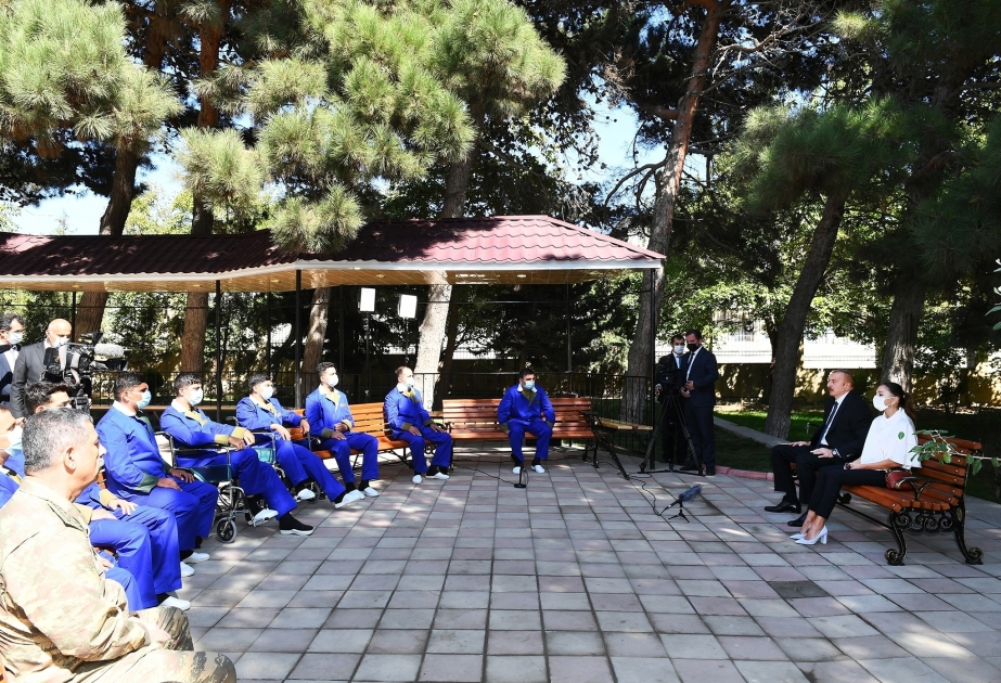 Armenia debe abandonar el territorio de Azerbaiyán inmediatamente