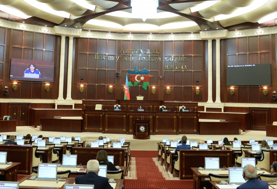 Milli Məclisin payız sessiyasının növbəti plenar iclası keçirilib