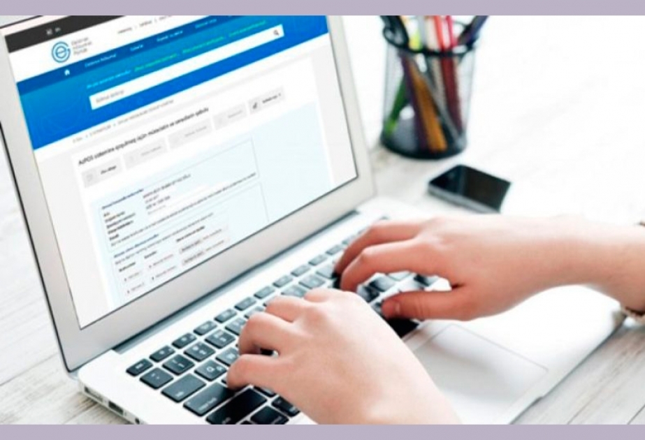 UNEC: 2540 abituriyent onlayn qeydiyyatdan keçib