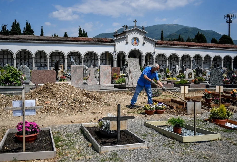 İtaliyanın bir regionunda əhalinin 42 faizinin koronavirusa yoluxduğu müəyyən edilib
