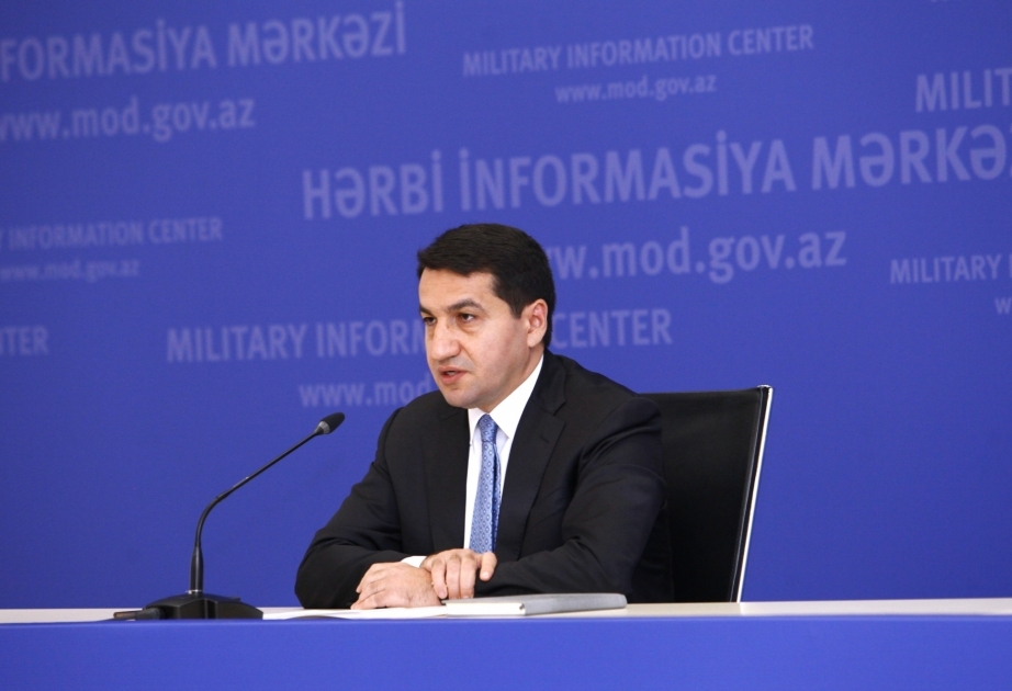 希克梅特·哈吉耶夫：阿塞拜疆部队使用高科技成功击中敌方军事装备