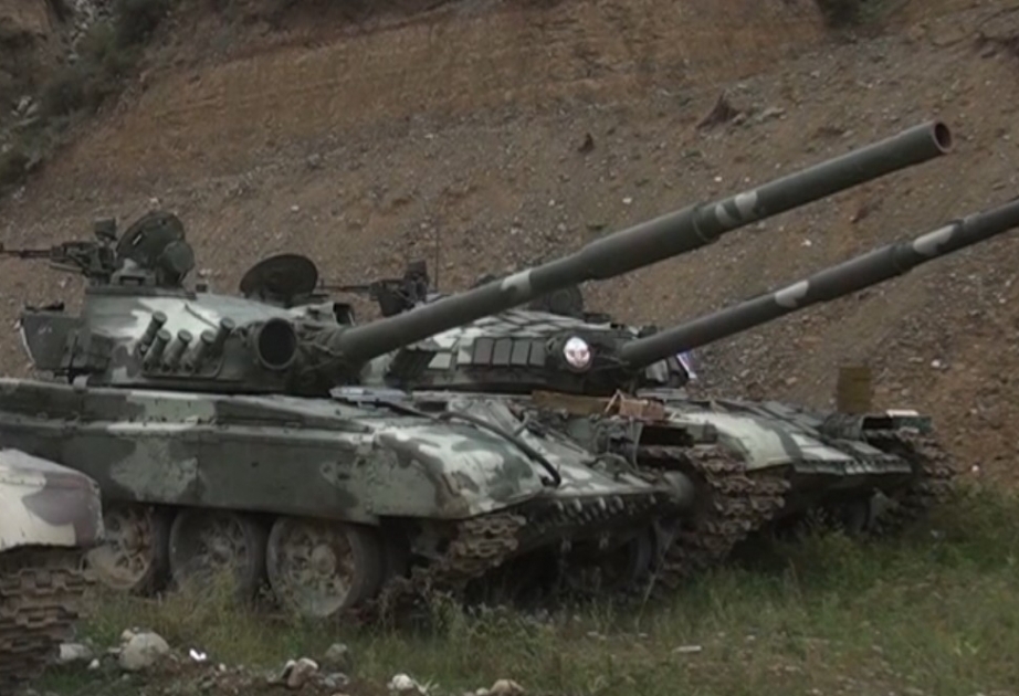 Verteidigungsministerium veröffentlicht Video, das erbeutete feindliche Panzer zeigen