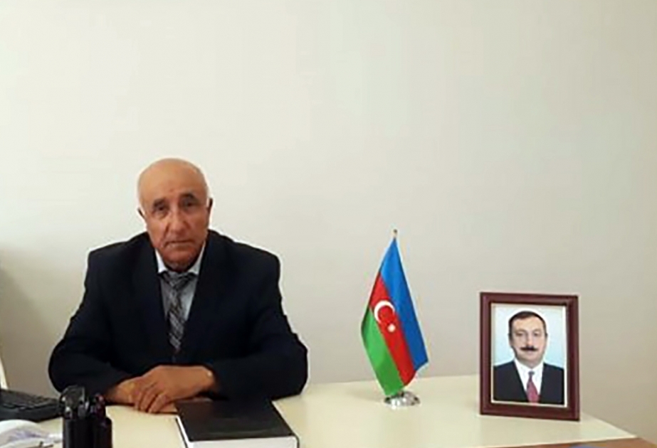 Bu torpağa qurban getmiş şəhidlərimizin ruhunun şad olması xatirinə irəli Azərbaycan əsgəri!