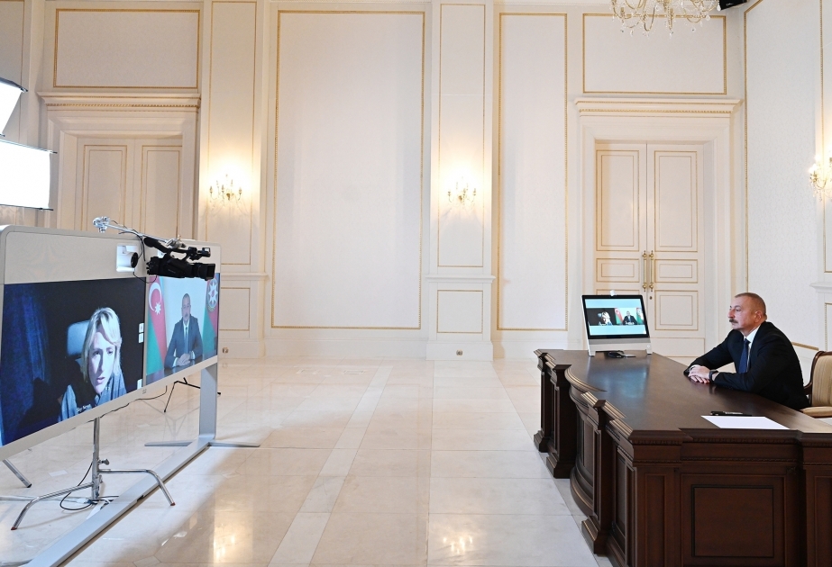 El canal de televisión Sky News transmitió una entrevista con el Presidente Ilham Aliyev