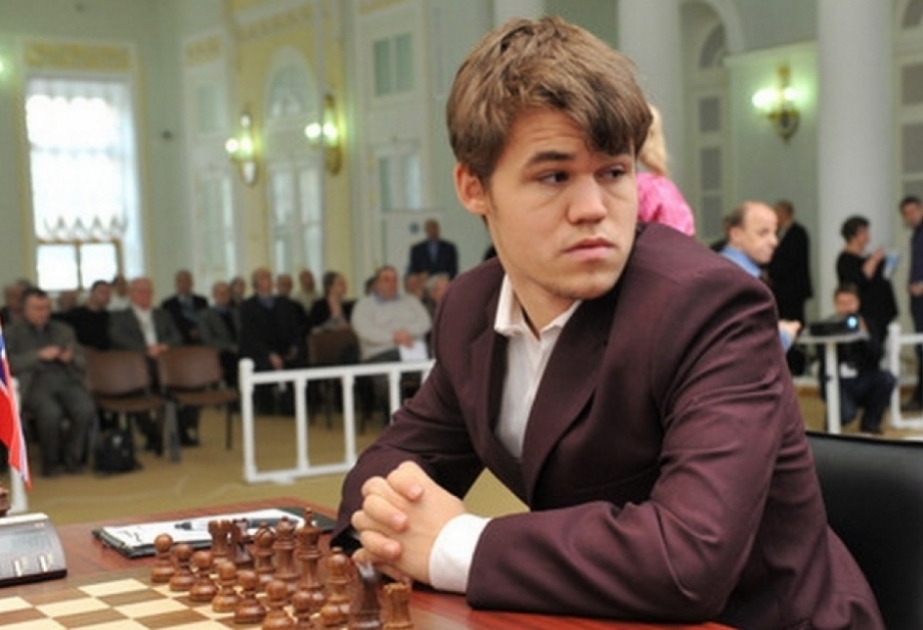 Карлсен вышел на первое место на шахматном супертурнире в Норвегии