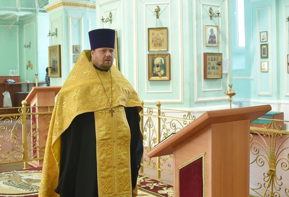 Gəncədəki Rus Pravoslav Kilsəsində ermənilərin raket zərbələrinin qurbanı olmuş şəhər sakinlərinin xatirəsi anılıb