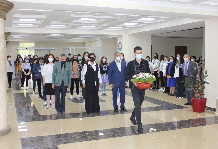 Bakı Slavyan Universitetində birinci kurs tələbələri ilə tanışlıq görüşü davam edib