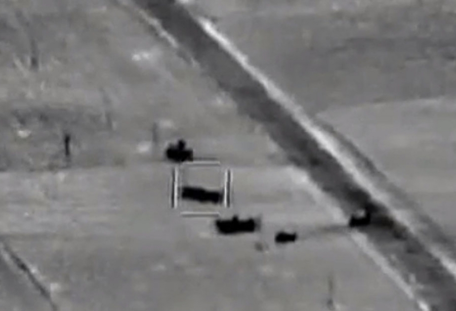 Verteidigungsministerium: Auf Videoaufnahmen ist zerstörte feindliches operativ-taktisches ballistisches Raketensystem zu sehen