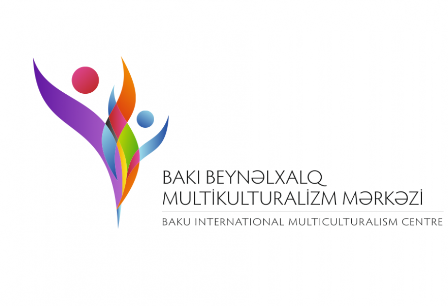 El Centro Internacional de Bakú para el Multiculturalismo transfirió a su vez una suma de dinero al Fondo de Asistencia a las Fuerzas Armadas