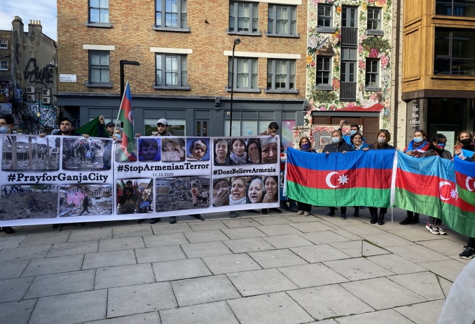 Böyük Britaniyadakı soydaşlarımız “Amnesty İnternational” təşkilatının ofisinin qarşısında aksiya keçiriblər VİDEO