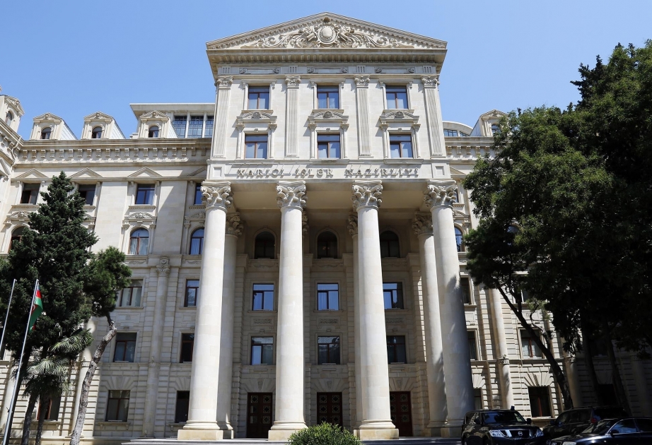 اذربيجان وارمينيا تتفقان على الهدنة الانسانية المؤقتة