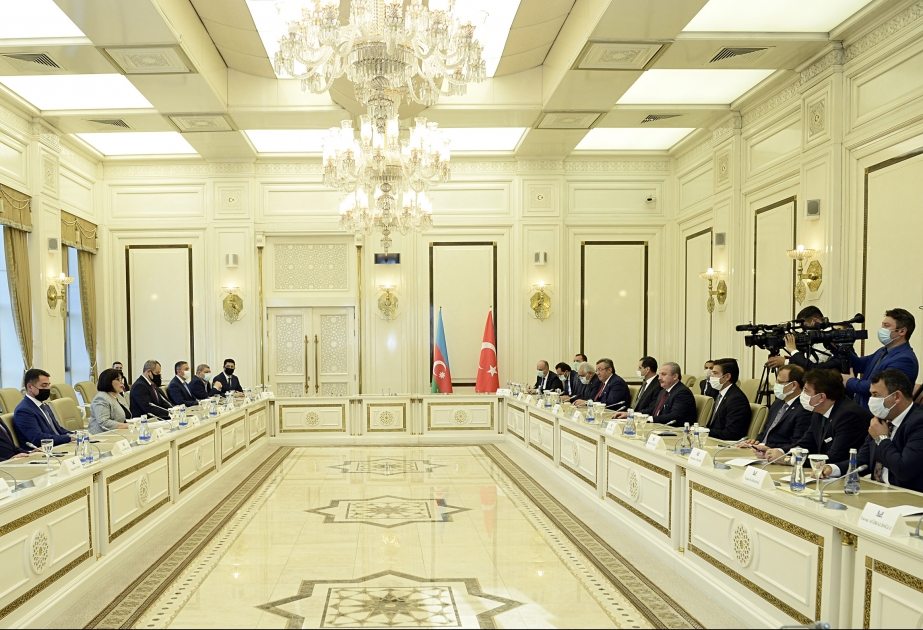 Azərbaycan Milli Məclisinin Sədri Türkiyə Böyük Millət Məclisinin Sədri ilə görüşüb YENİLƏNİB