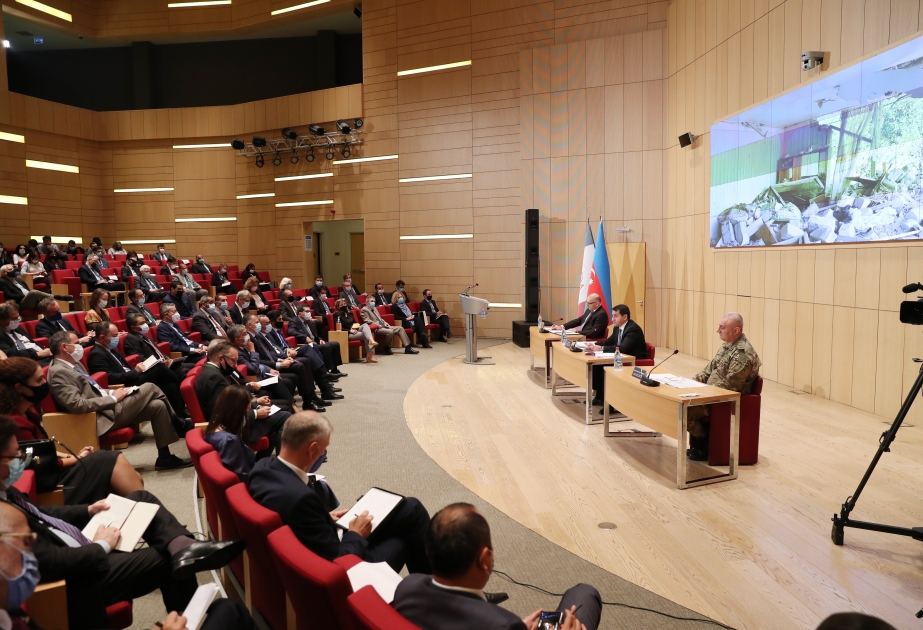 Prezidentin köməkçisi: Ermənistan Azərbaycanın mülki əhalisinə qarşı dövlət səviyyəsində terror aktları həyata keçirir VİDEO