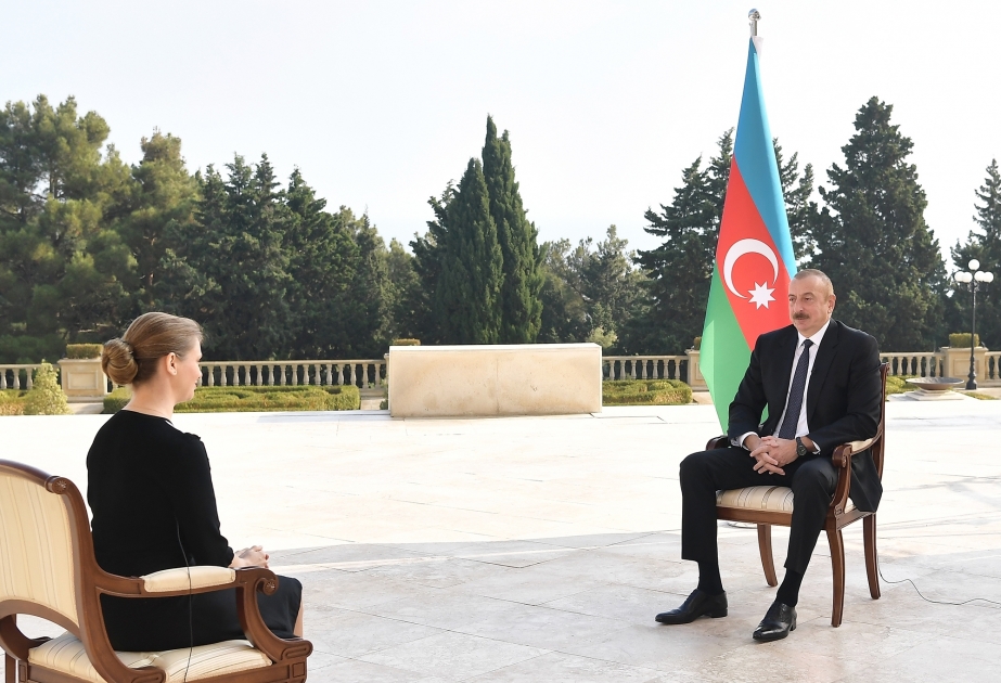 Президент Ильхам Алиев: Если армянская сторона согласится на вывод войск с оккупированных территорий, тогда давайте будем обсуждать вопрос наблюдателей