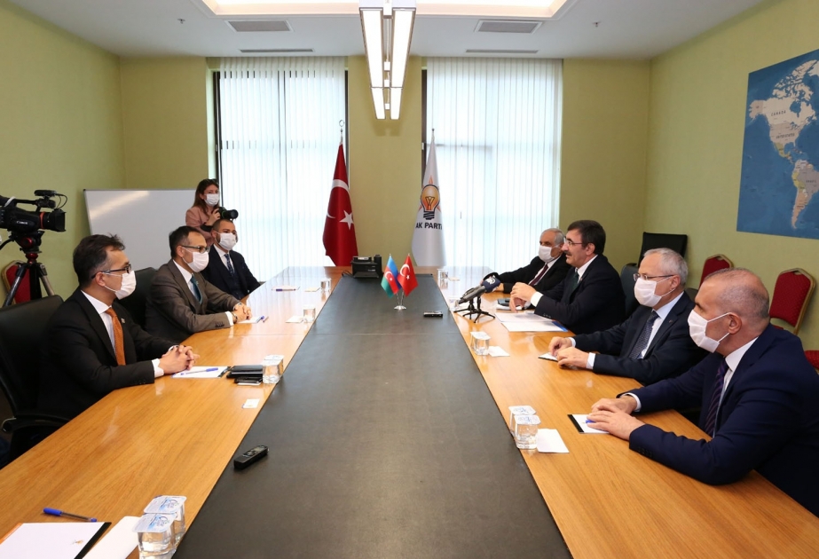 Ankarada Yeni Azərbaycan Partiyası ilə Ədalət və İnkişaf Partiyası arasında əməkdaşlıq perspektivləri müzakirə olunub
