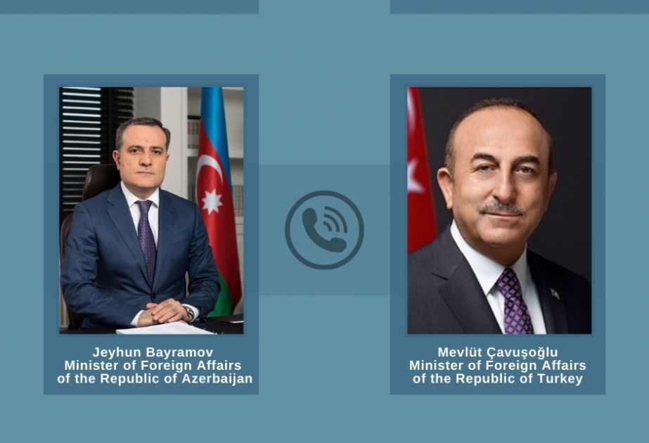 Azərbaycanın Xarici İşlər naziri türkiyəli həmkarı ilə bölgədəki son vəziyyətə dair fikir mübadiləsi aparıb