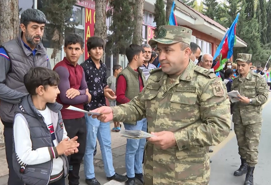 Döyüş iştirakçıları arasında təbliğat və təşviqat işləri davam edir VİDEO