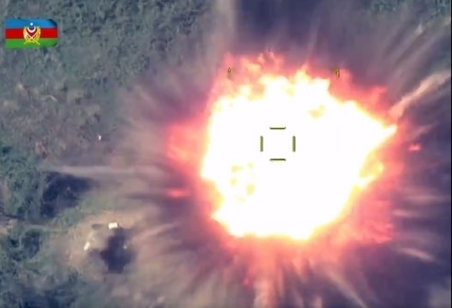 El Ministerio de Defensa de Azerbaiyán publica imágenes de vídeo de la destrucción de los grupos de voluntarios y el equipo militar del enemigo