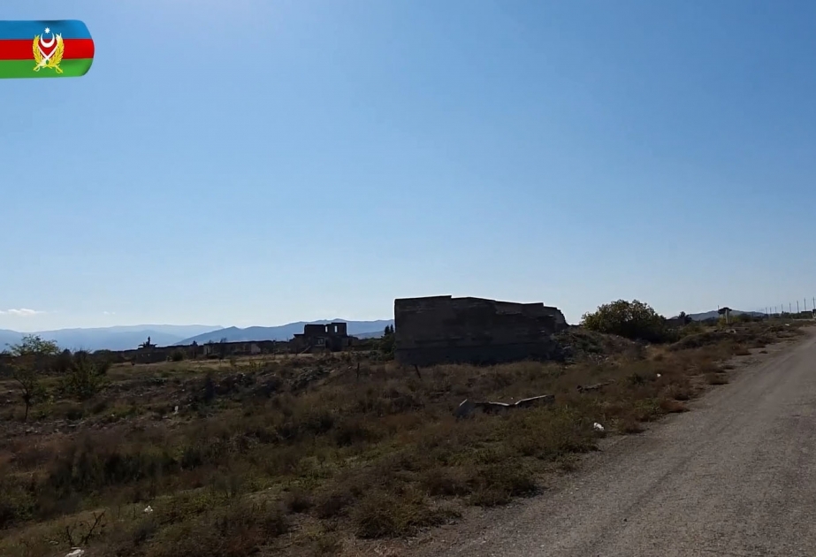 Le ministère de la Défense a diffusé une vidéo des villages libérés des régions de Djabraïl et Zenguilan VIDEO