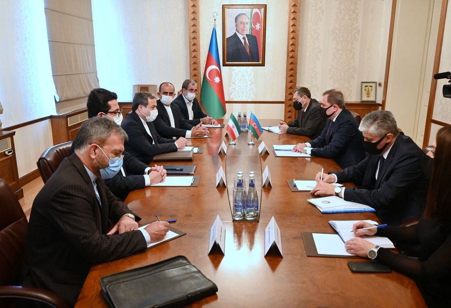 Специальный посланник Президента Ирана проинформирован о военных провокациях Армении против Азербайджана