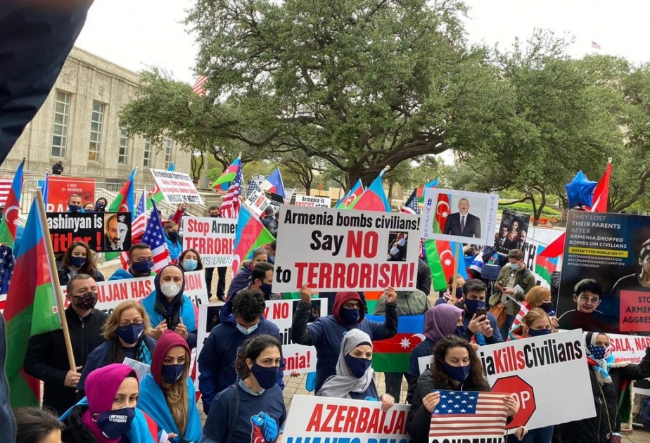 Bərdə və Gəncə şəhərlərində ermənilərin törətdiyi vandalizm ABŞ azərbaycanlılarını ayağa qaldırıb