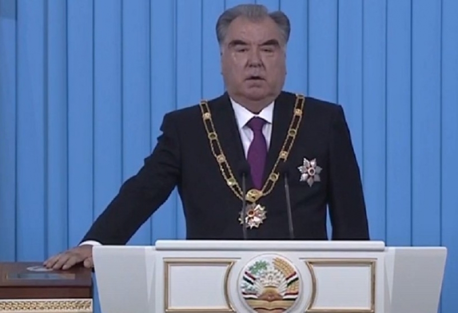 Yenidən Tacikistan Prezidenti seçilən Emoməli Rəhmonun andiçmə mərasimi keçirilib